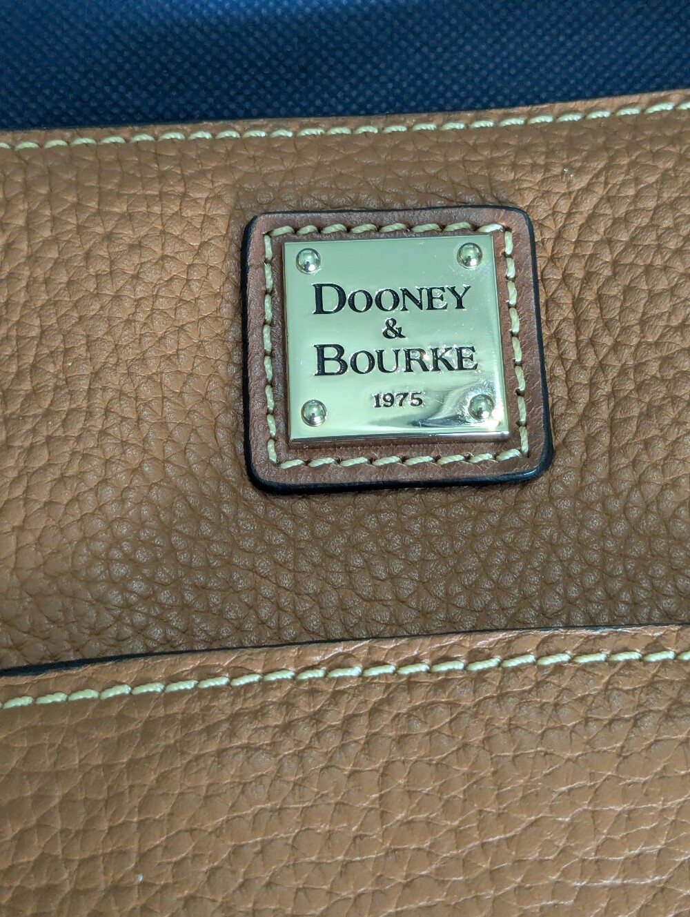 NEW, Dooney & Burke Small Lexington Shopper, Sable Brown, Cover Bag NWT - Picture 3 of 16